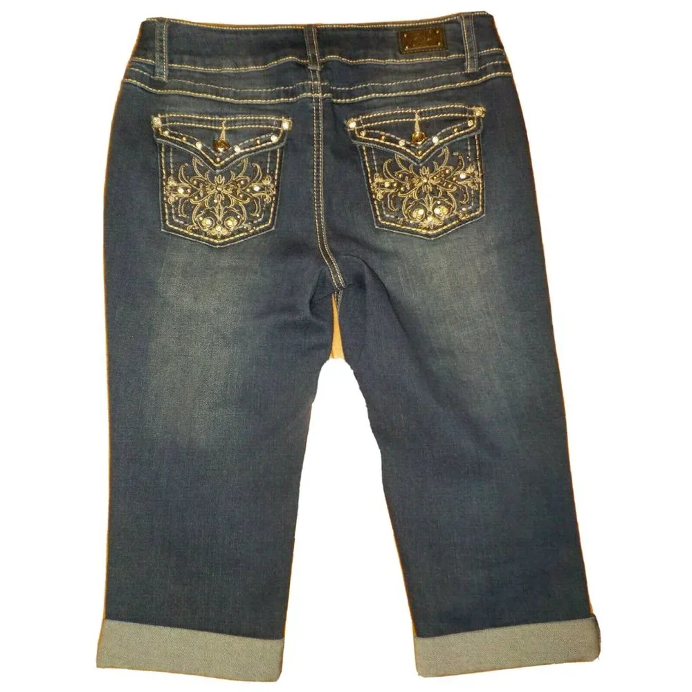 Earl Jeans Stretchy Denim Capris Studs & Rhinestones Womens (30 x 17) - Picture 2 of 5